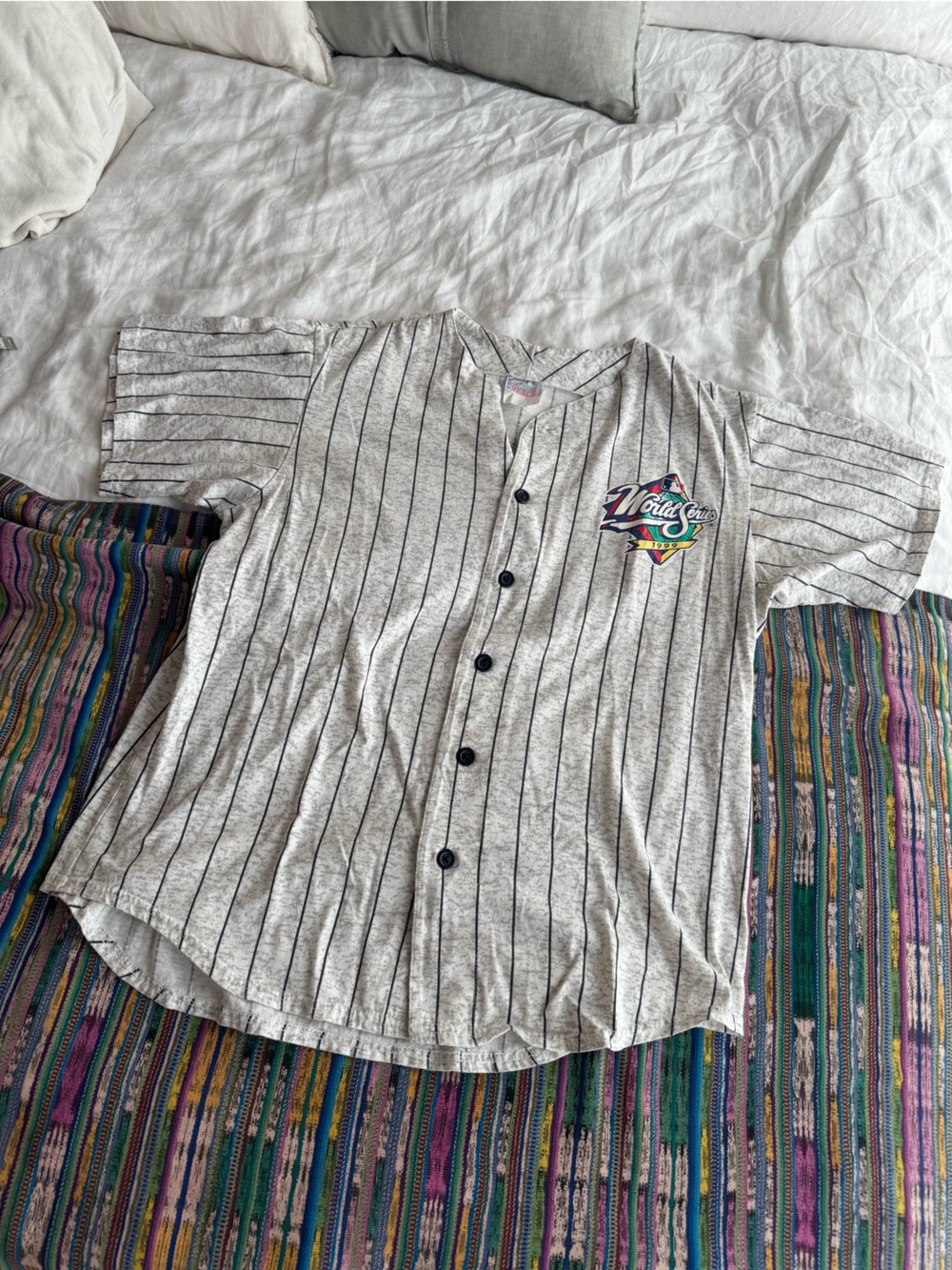 Vintage 1999 World Series Atlanta Braves Jesey shirt